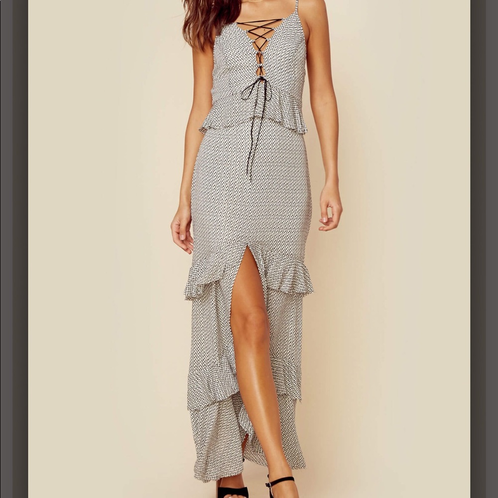 Planet Blue Thalia Tie Front Dress Size Small